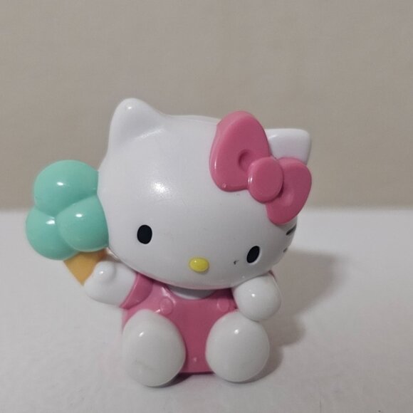 Hello Kitty Figurine Set Of 6 - Picture 2 of 10